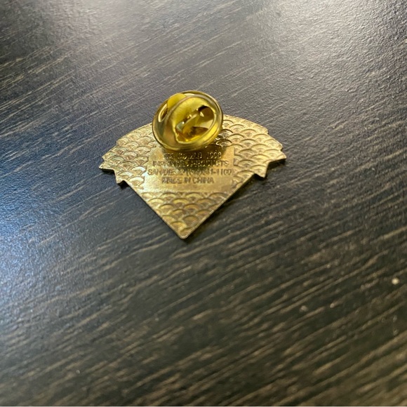 Toronto Blue Jays Pin - Picture 2 of 2